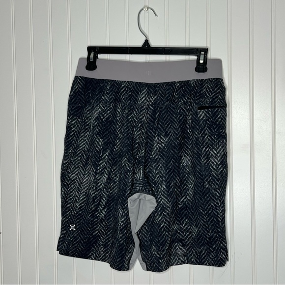 Lululemon T.H.E. Linerless Short 9" in Bleached Herringbone Multi Size Medium - Picture 4 of 14